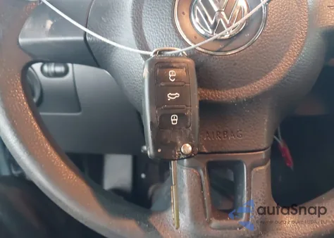 2012 Volkswagen Golf 2.5L 2-Door from USA, damaged, VIN WVWAB7AJ4CW019165